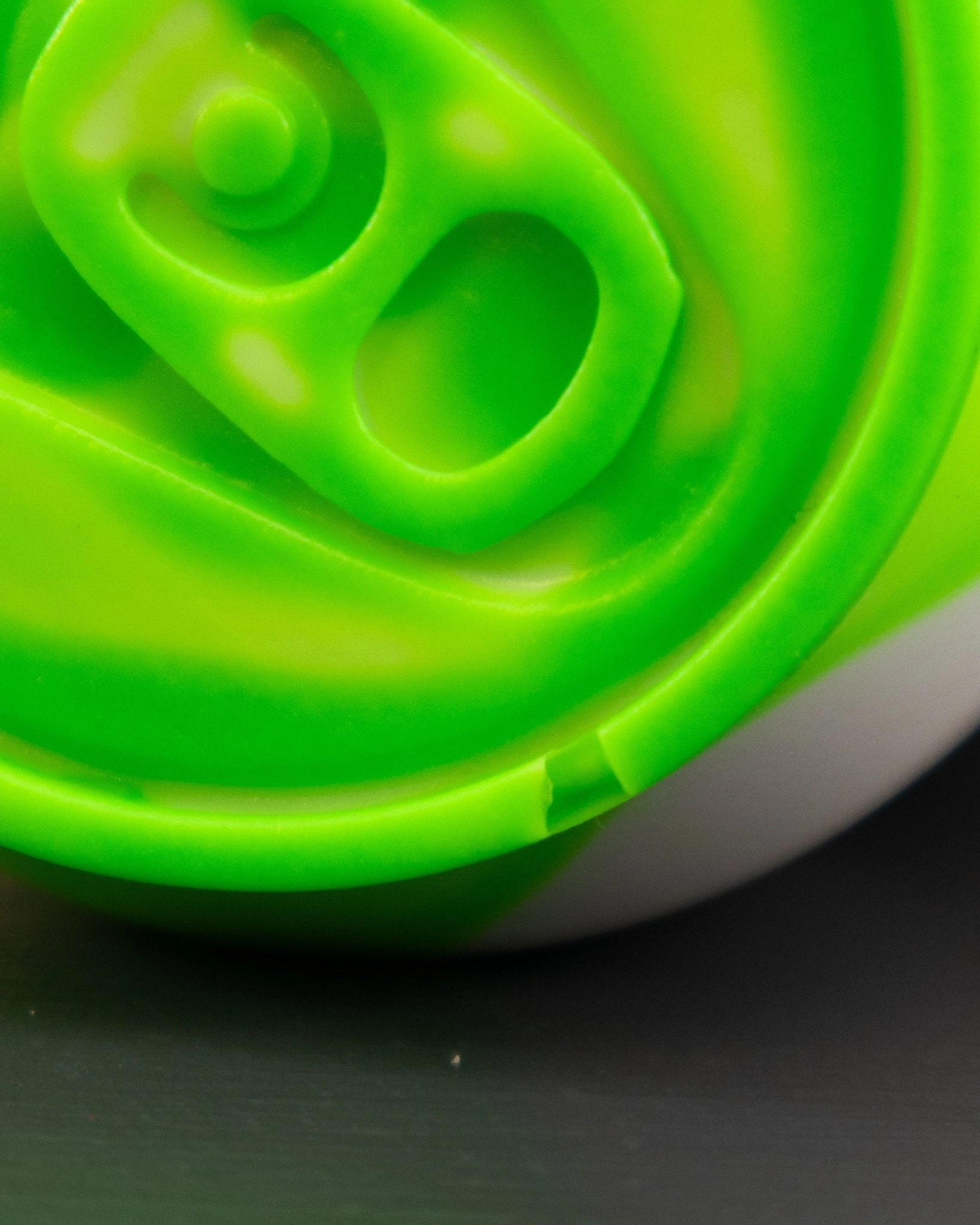 Monster Can - One Size, Super Soft - FLOP