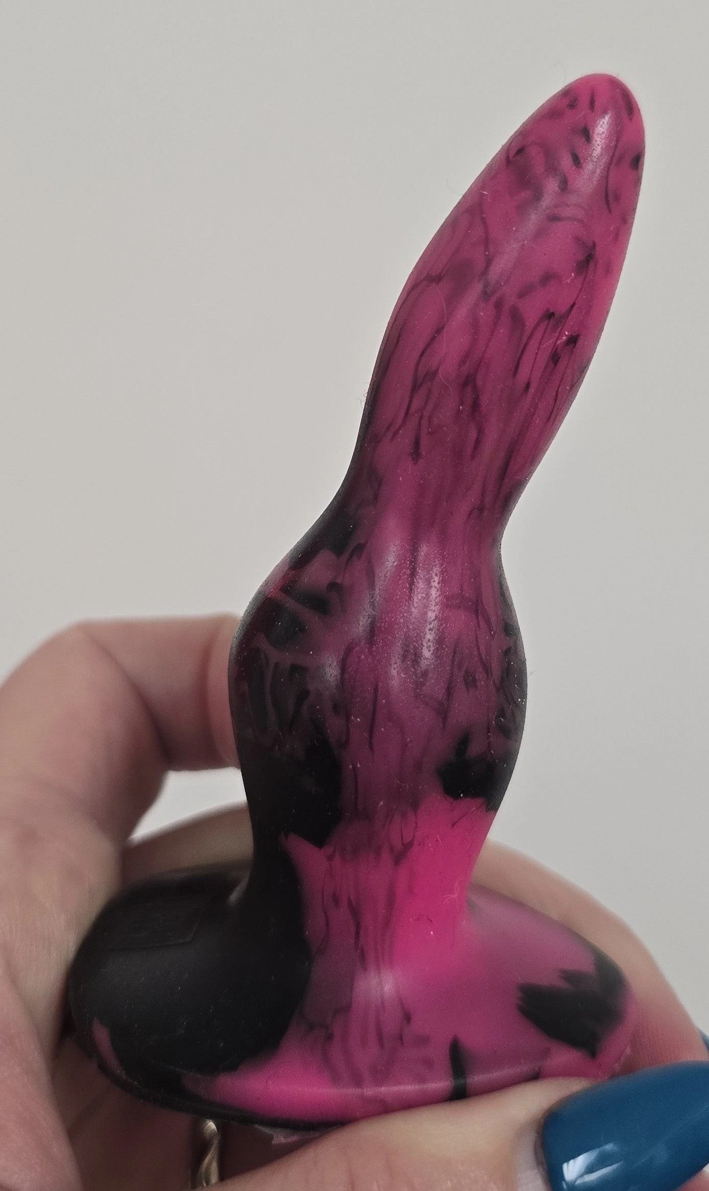ONE OF A KIND Buddy Pink & Black