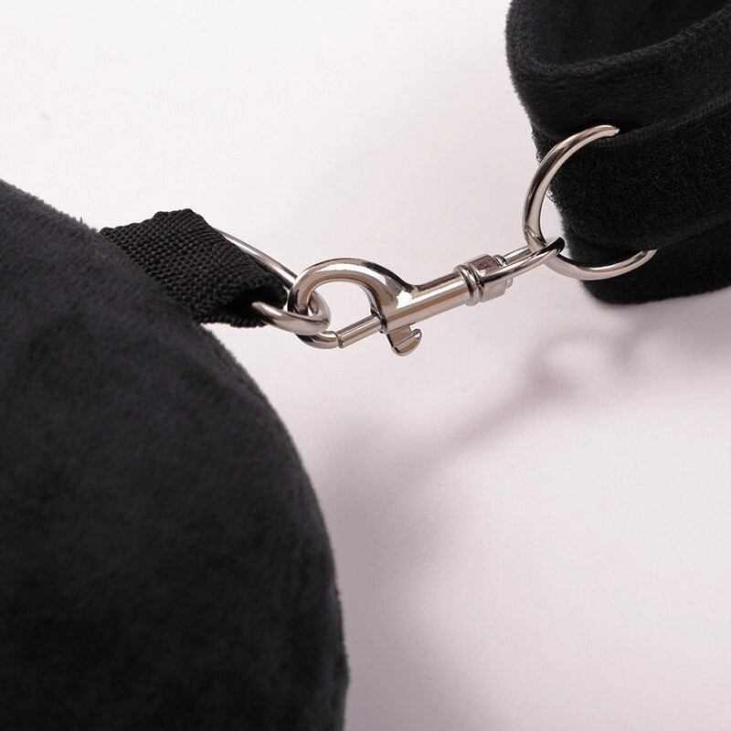 Split Leg Pillows Bondage Set Ankle Cuffs Handcuffs Leg Cuffs Sex Pillow